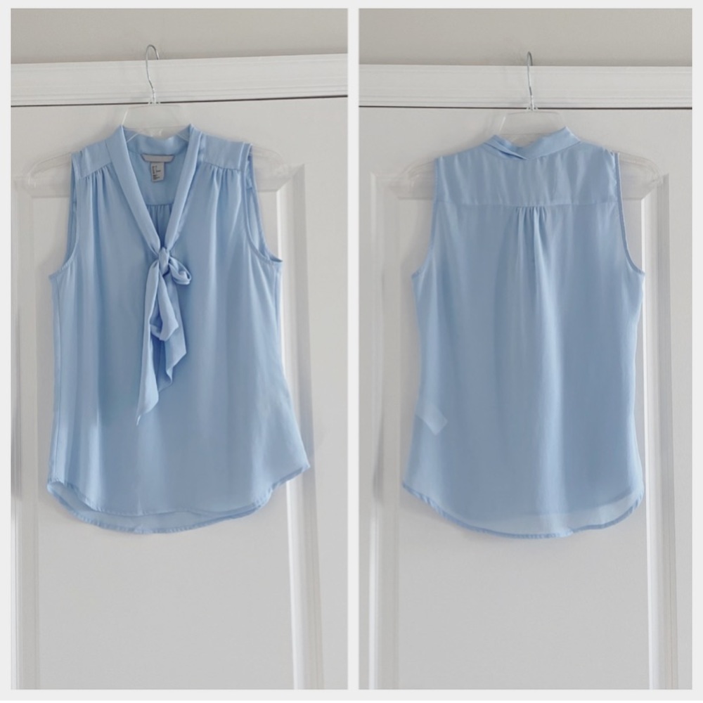 H&M Light Blue Tie Front Sleeveless Blouse